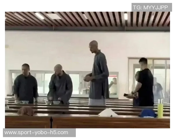 美媒调侃文班亚马大场面言论用P图展现今晚的精彩瞬间